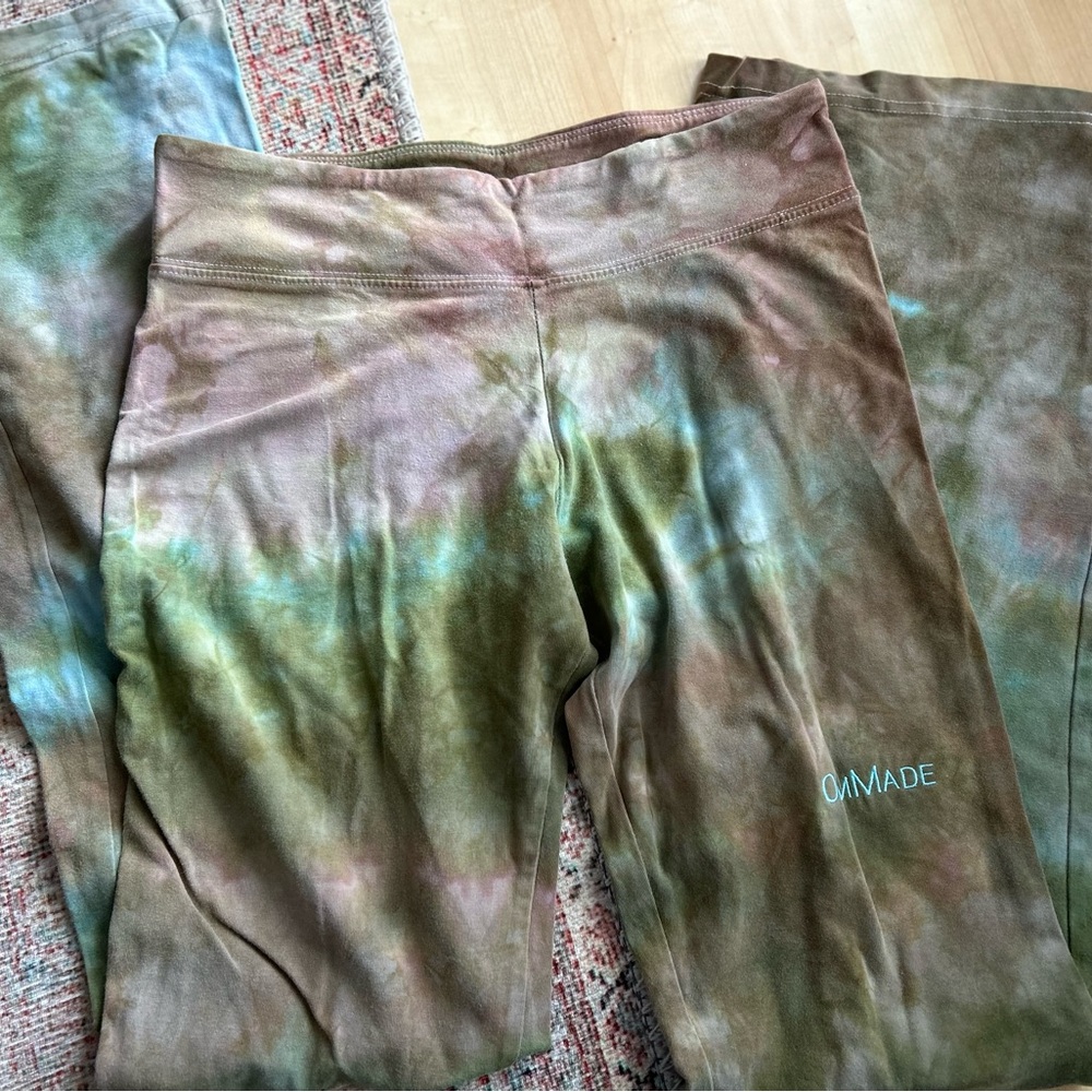 OmMade Tie-Dye Leggings